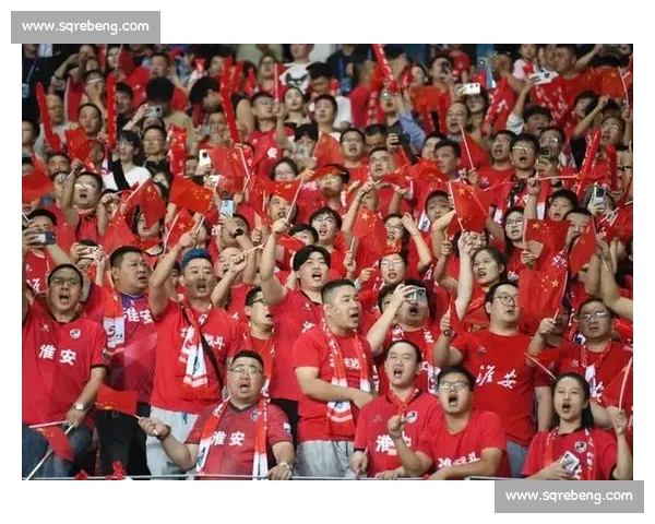 外籍友人 “破防”!淮安赛场齐声高呼:加油! 外籍友人 “破防”!淮安赛场齐声高呼:加油!